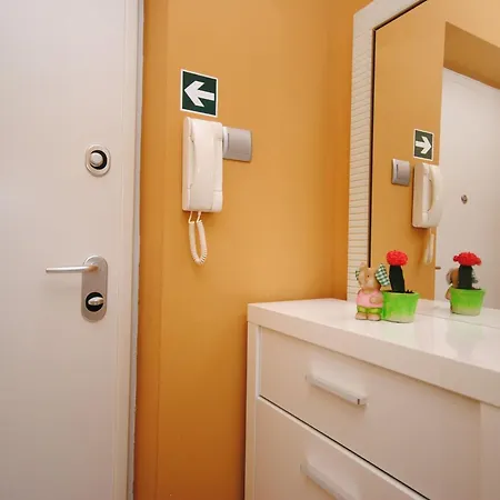 Antea - One Bedroom